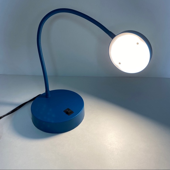 Turquoise Blue LED Plug-In Desk Lamp w/ USB Port - Picture 2 of 9